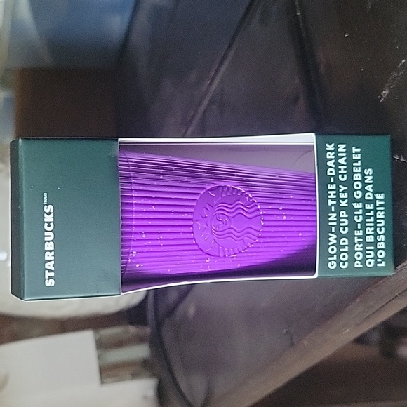 Starbucks Accessories - Starbucks Glow in The Dark Key Chain